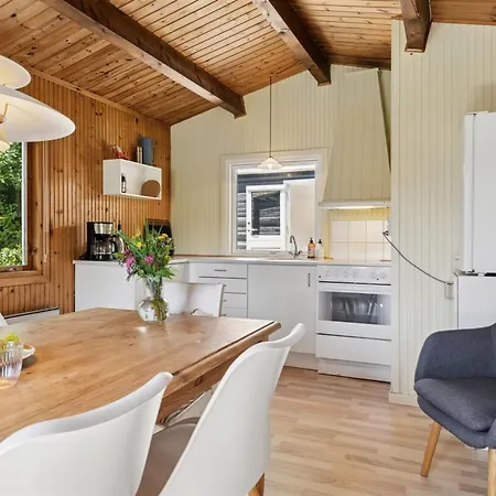 Aukusti - 375m From The Sea By Interhome * Klint